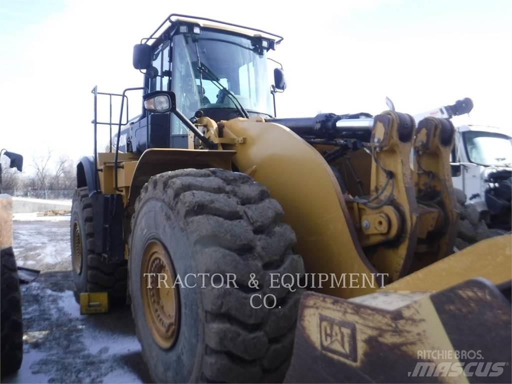 CAT 980K Gumikerekes homlokrakodók