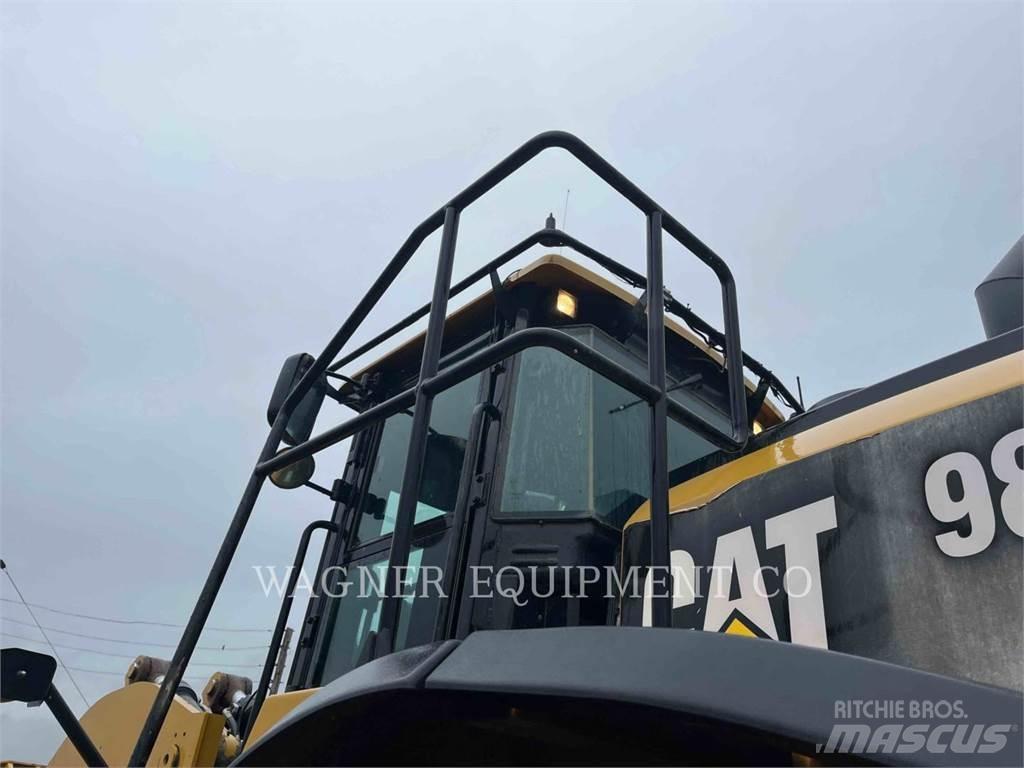 CAT 980K Gumikerekes homlokrakodók