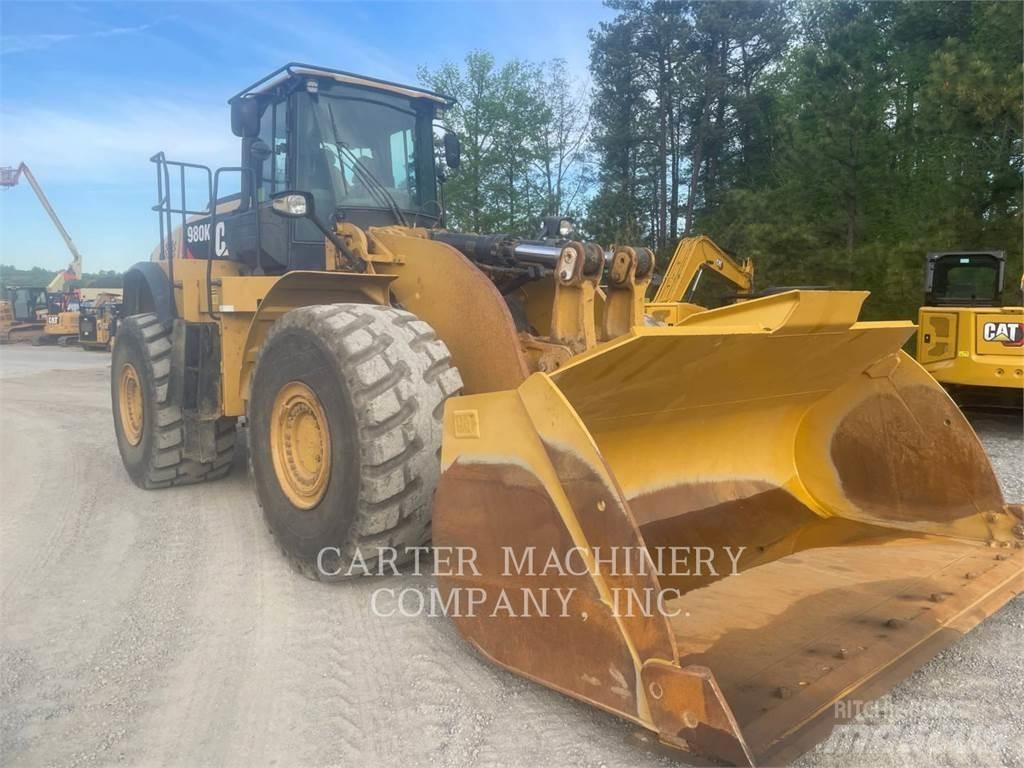 CAT 980K Gumikerekes homlokrakodók
