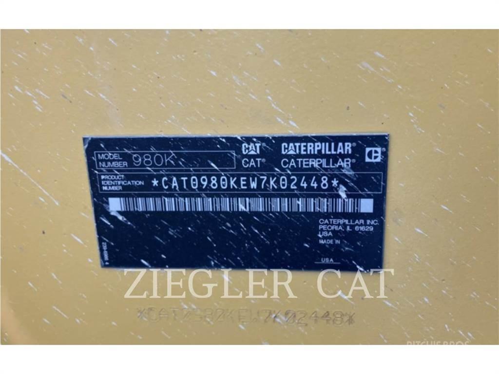 CAT 980K Gumikerekes homlokrakodók