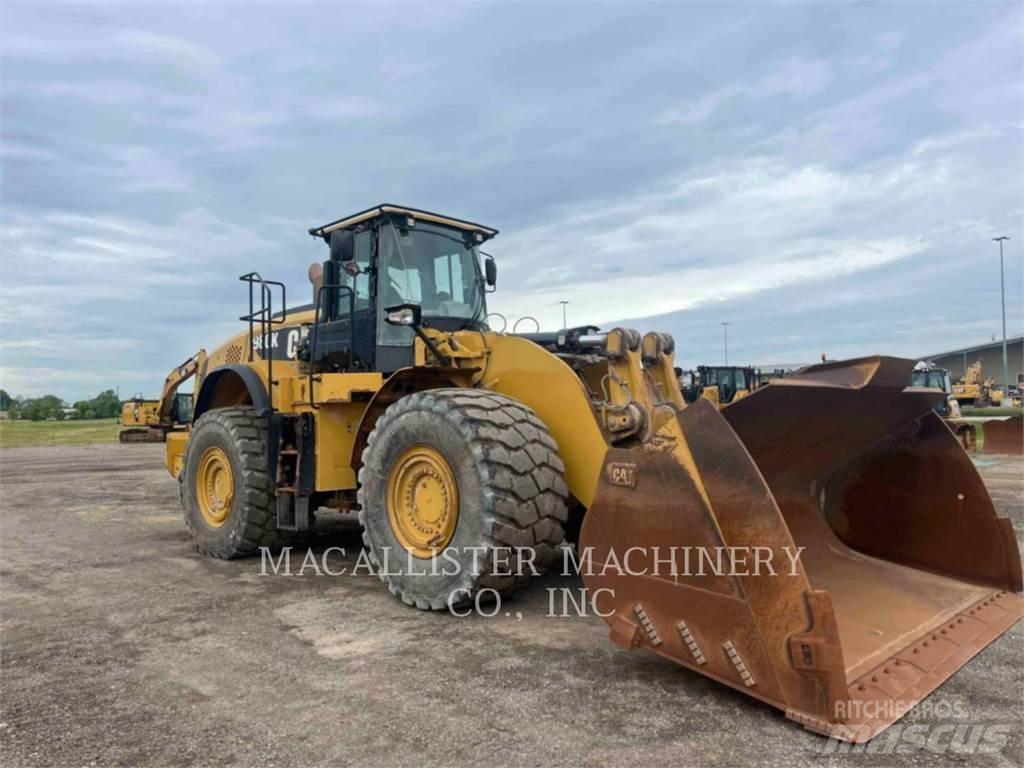 CAT 980K Gumikerekes homlokrakodók
