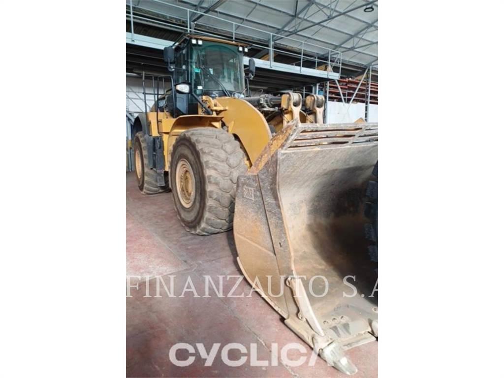 CAT 980K Gumikerekes homlokrakodók