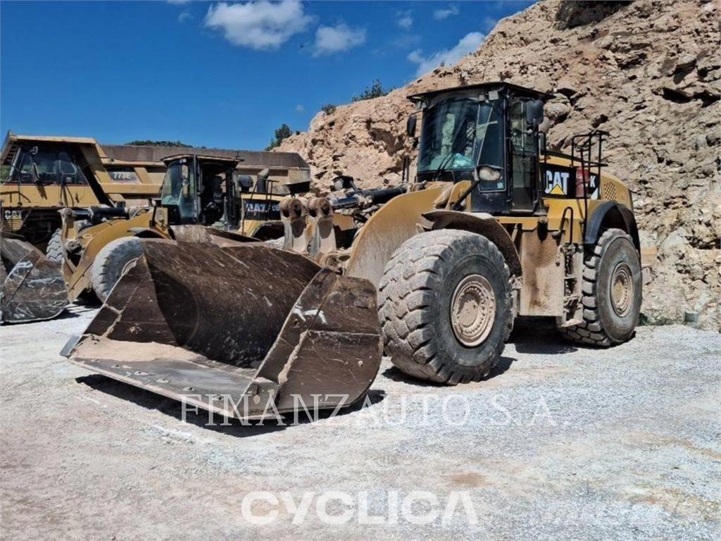 CAT 980K Gumikerekes homlokrakodók