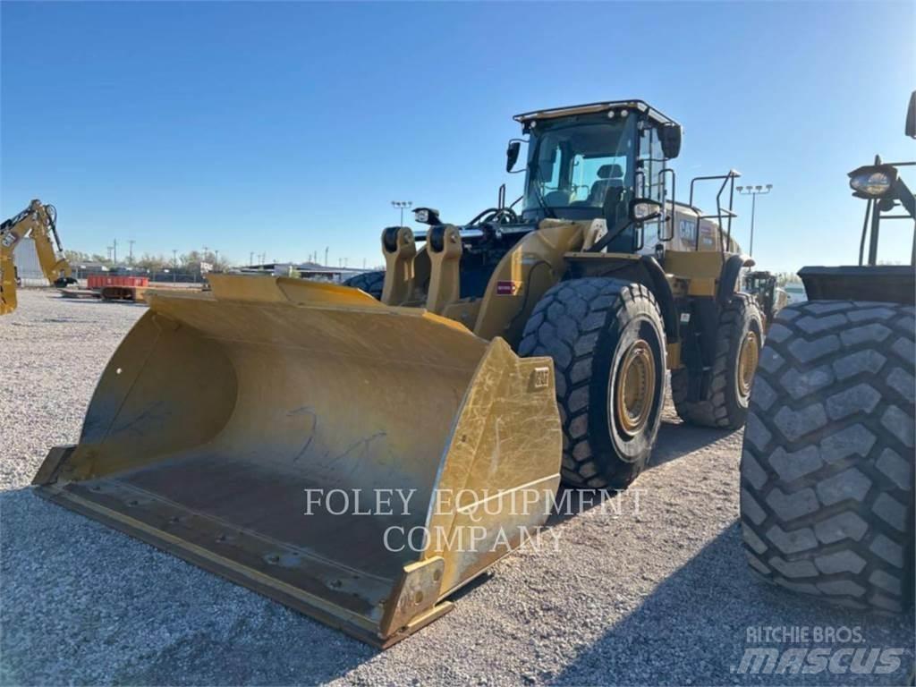 CAT 980M Gumikerekes homlokrakodók