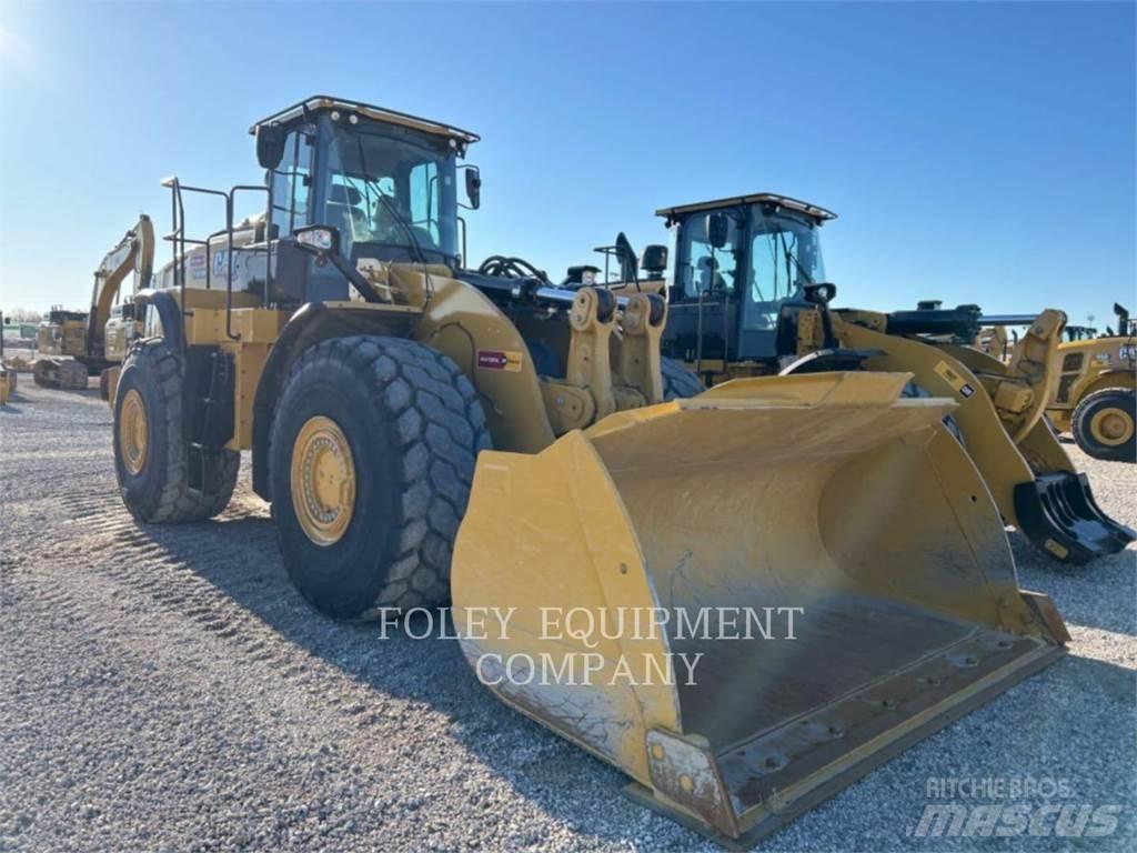 CAT 980M Gumikerekes homlokrakodók