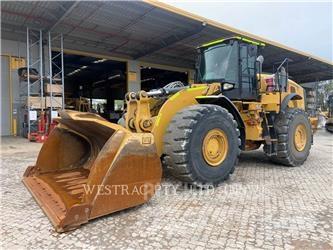 CAT 980M Gumikerekes homlokrakodók