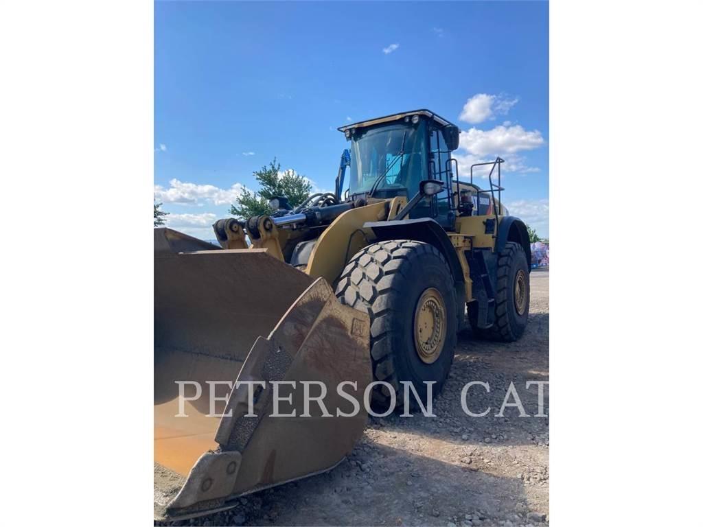 CAT 980M Gumikerekes homlokrakodók