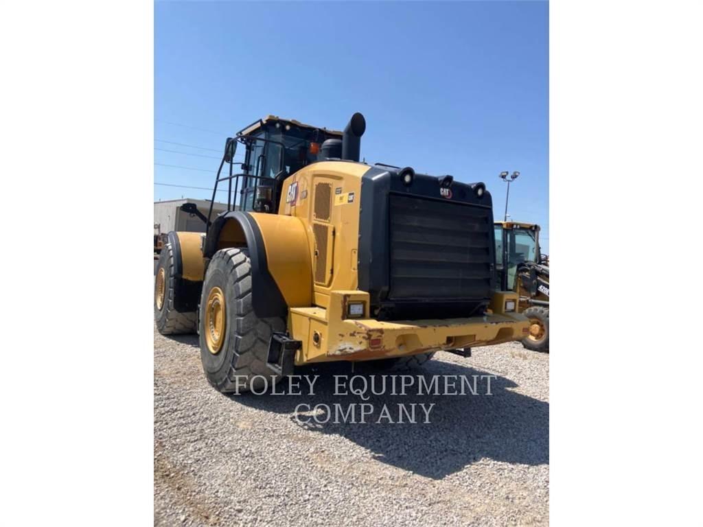 CAT 980M Gumikerekes homlokrakodók