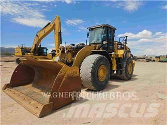 CAT 980M Gumikerekes homlokrakodók