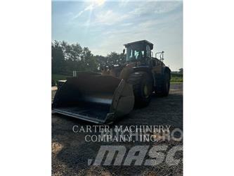 CAT 980M Gumikerekes homlokrakodók