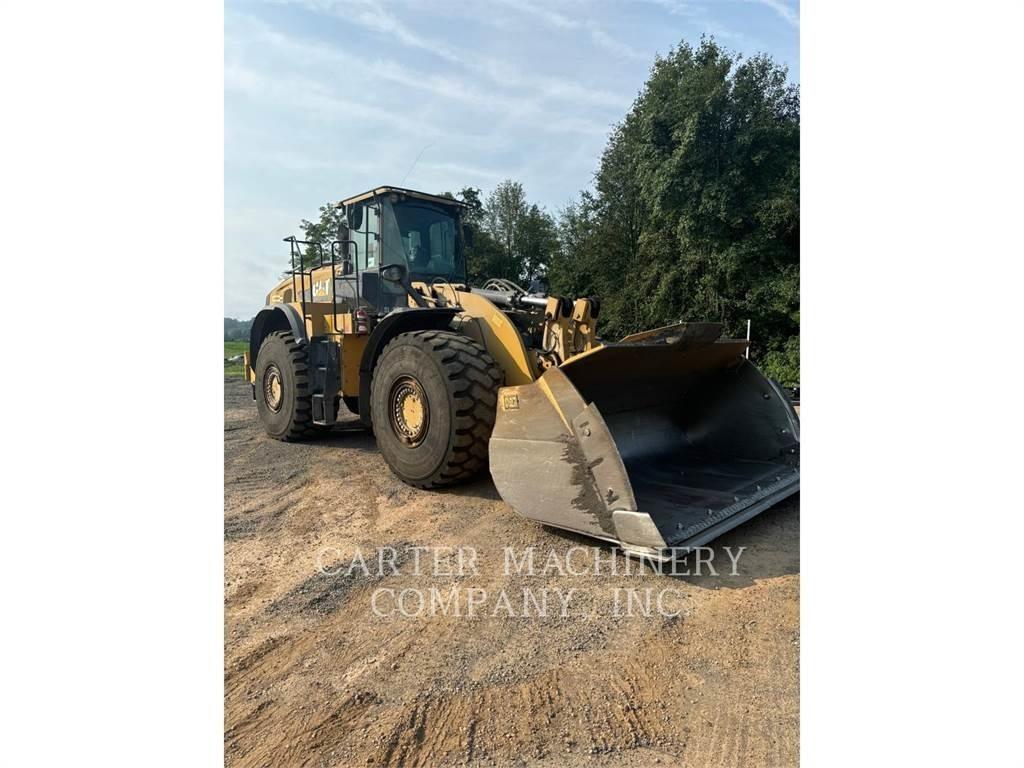 CAT 980M Gumikerekes homlokrakodók