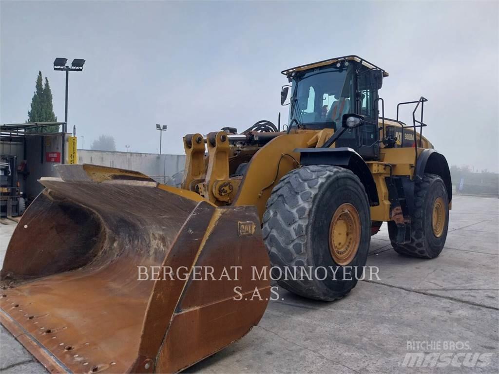 CAT 980M Gumikerekes homlokrakodók