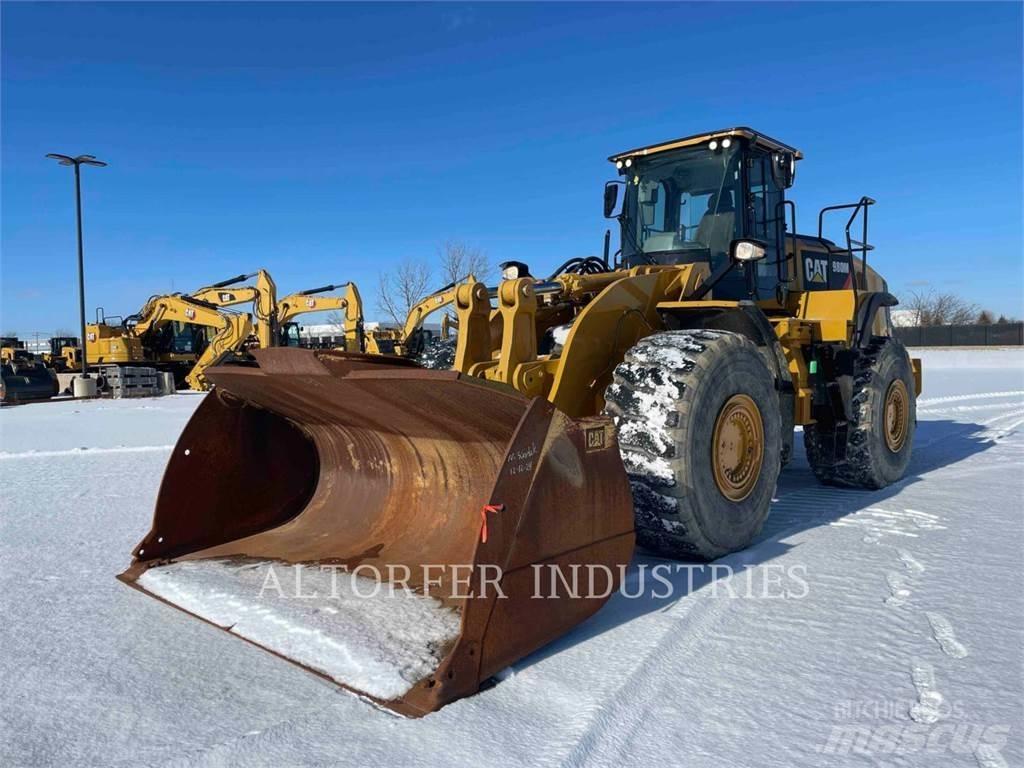 CAT 980M Gumikerekes homlokrakodók