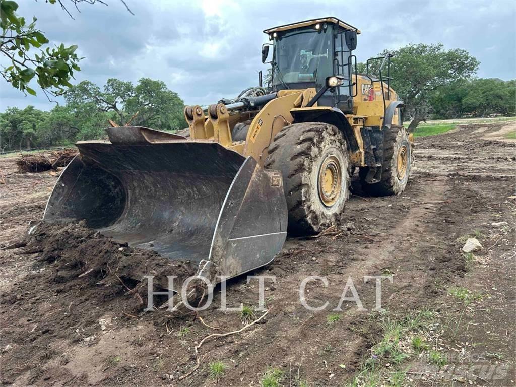 CAT 980M Gumikerekes homlokrakodók