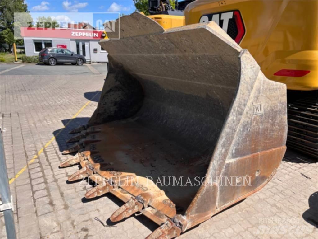 CAT 980M Gumikerekes homlokrakodók