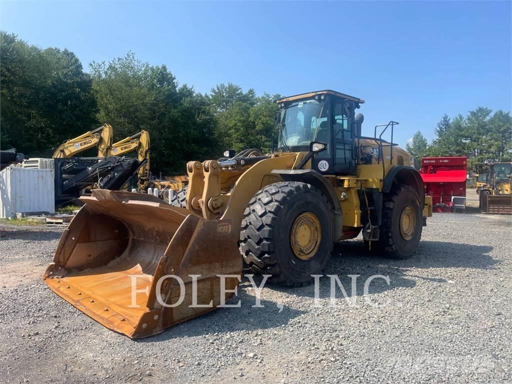 CAT 980M Gumikerekes homlokrakodók