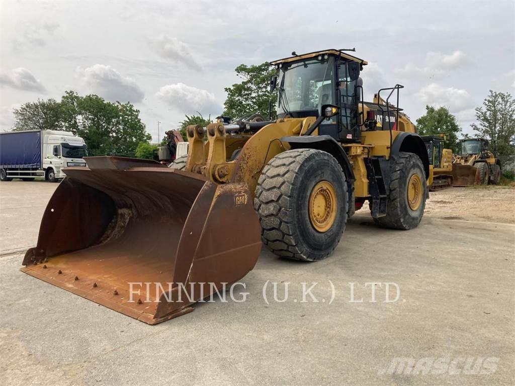 CAT 980M Gumikerekes homlokrakodók