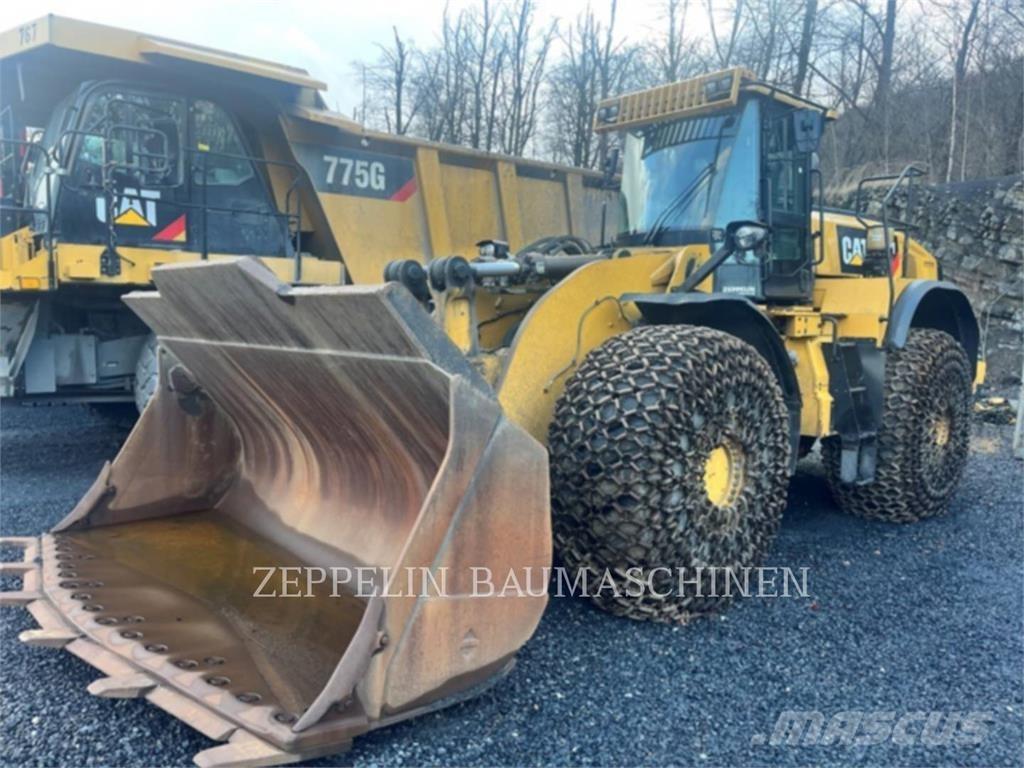 CAT 980M Gumikerekes homlokrakodók