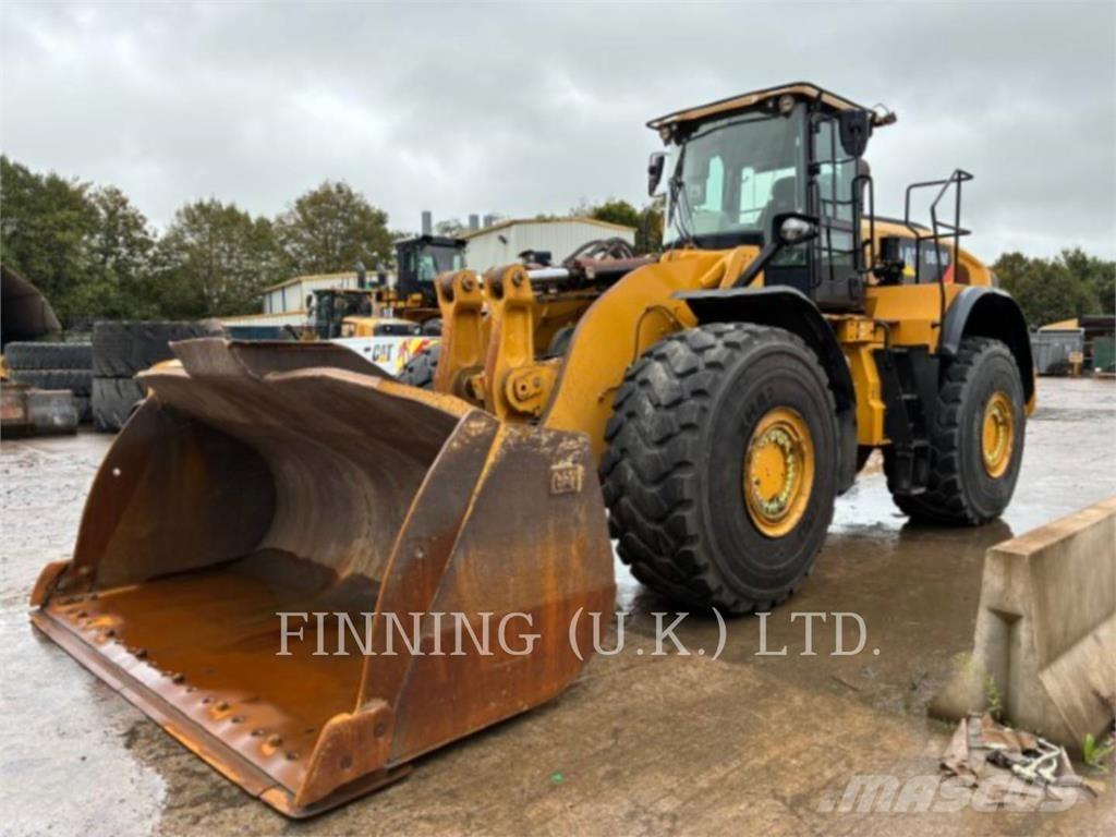 CAT 980M Gumikerekes homlokrakodók