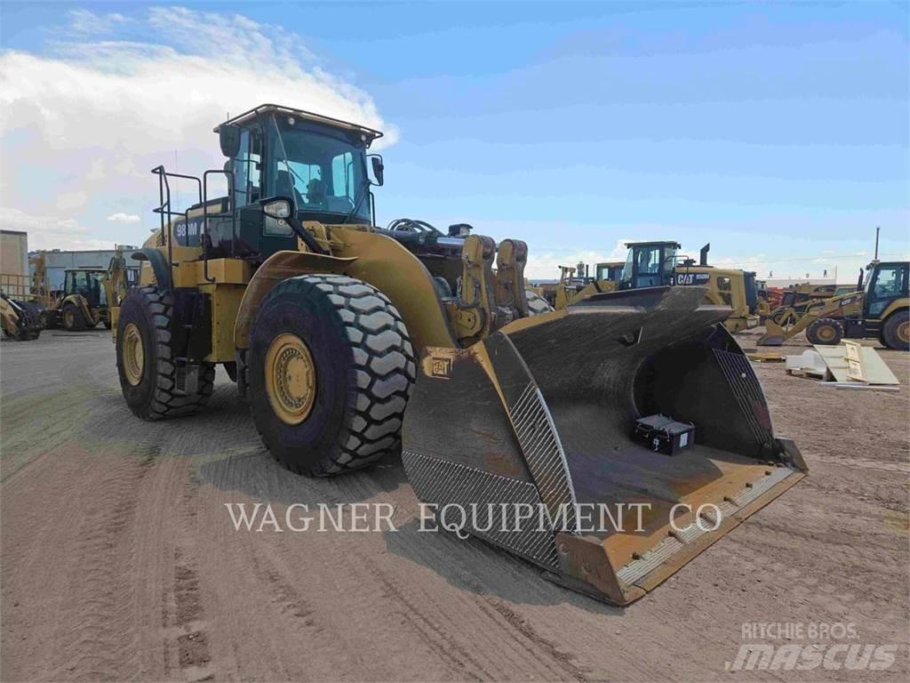CAT 980M AG Gumikerekes homlokrakodók