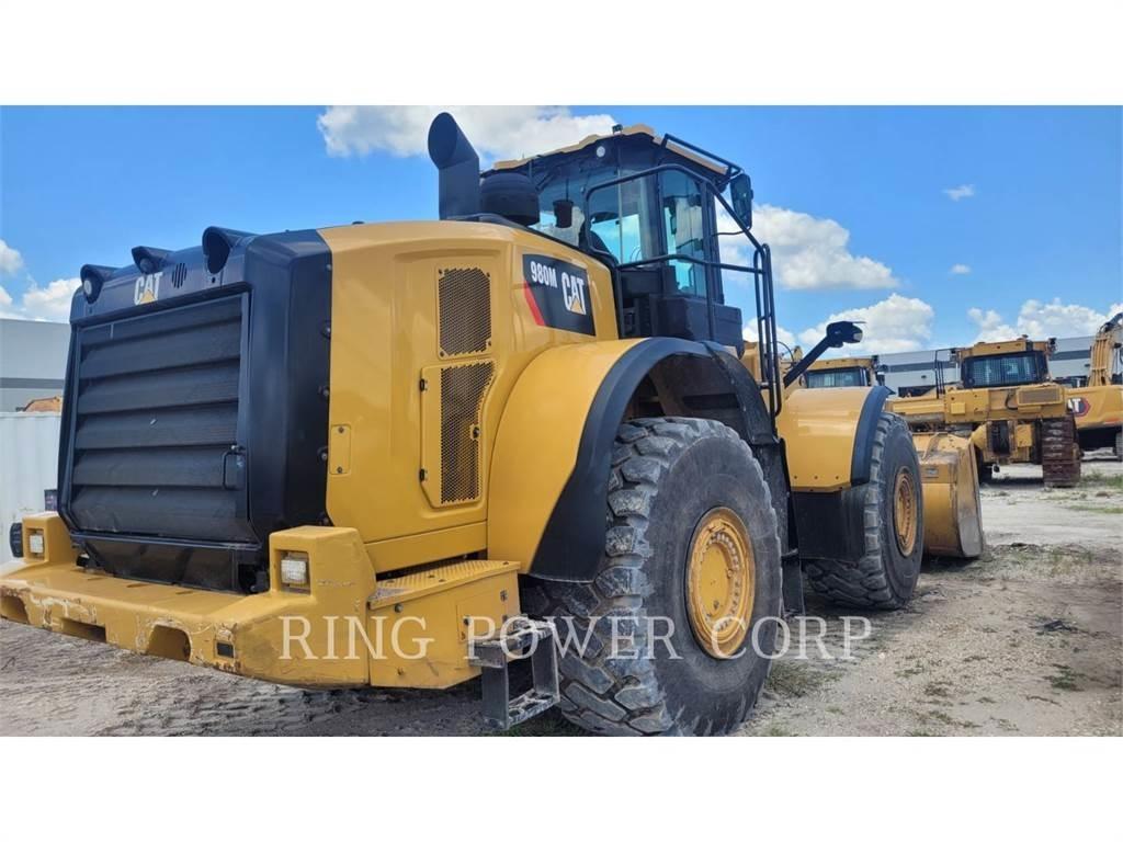 CAT 980M QC Gumikerekes homlokrakodók