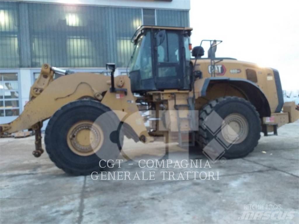 CAT 980XE Gumikerekes homlokrakodók