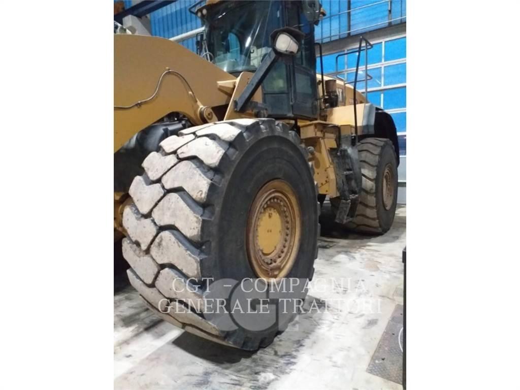 CAT 980XE Gumikerekes homlokrakodók