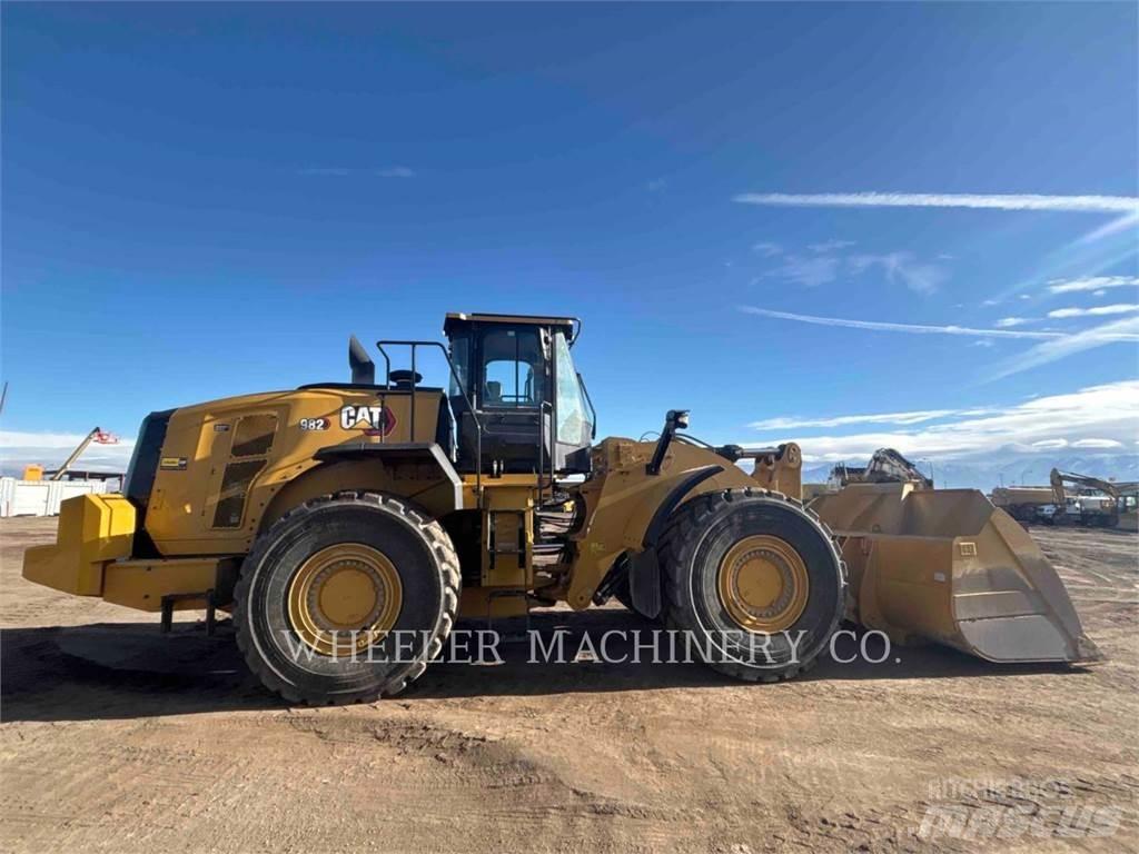 CAT 982 Gumikerekes homlokrakodók