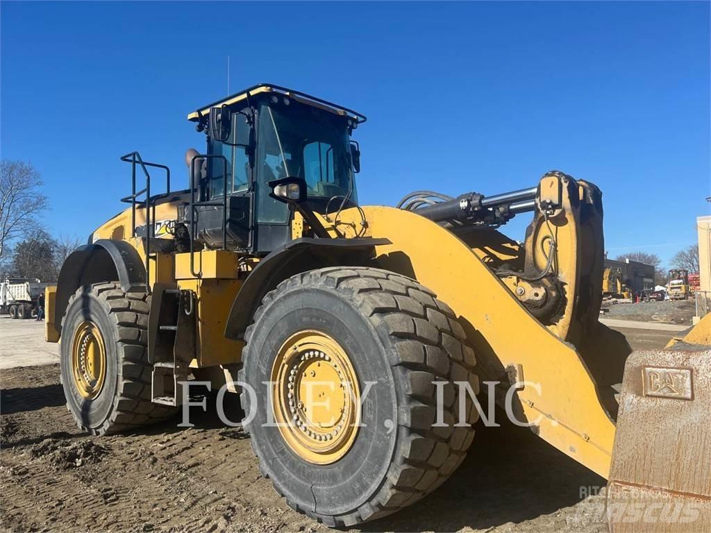CAT 982M Gumikerekes homlokrakodók