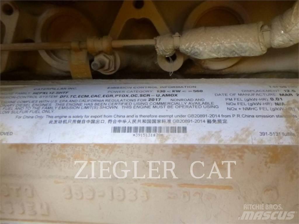 CAT 982M Gumikerekes homlokrakodók