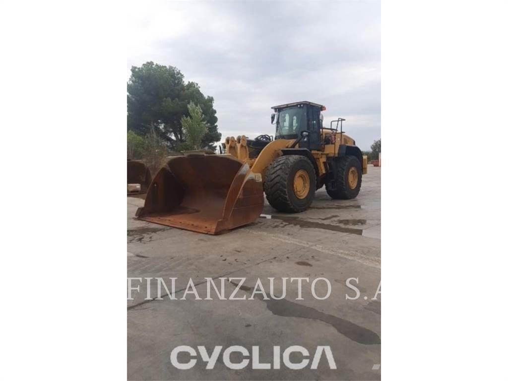 CAT 982M Gumikerekes homlokrakodók