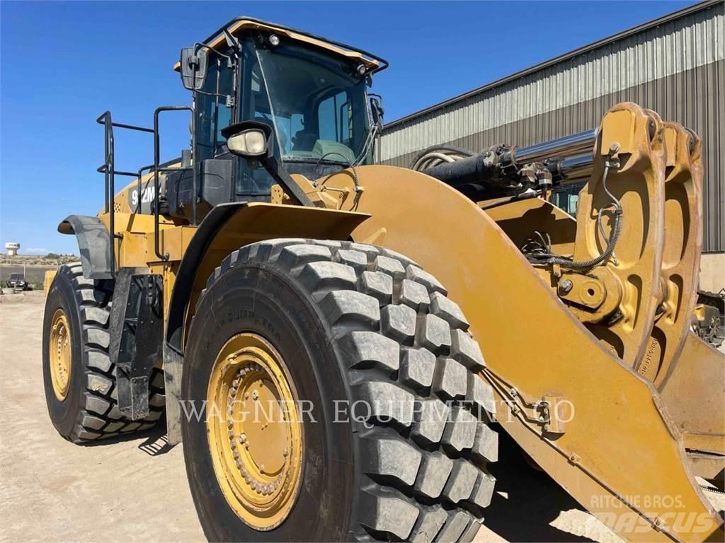 CAT 982M Gumikerekes homlokrakodók
