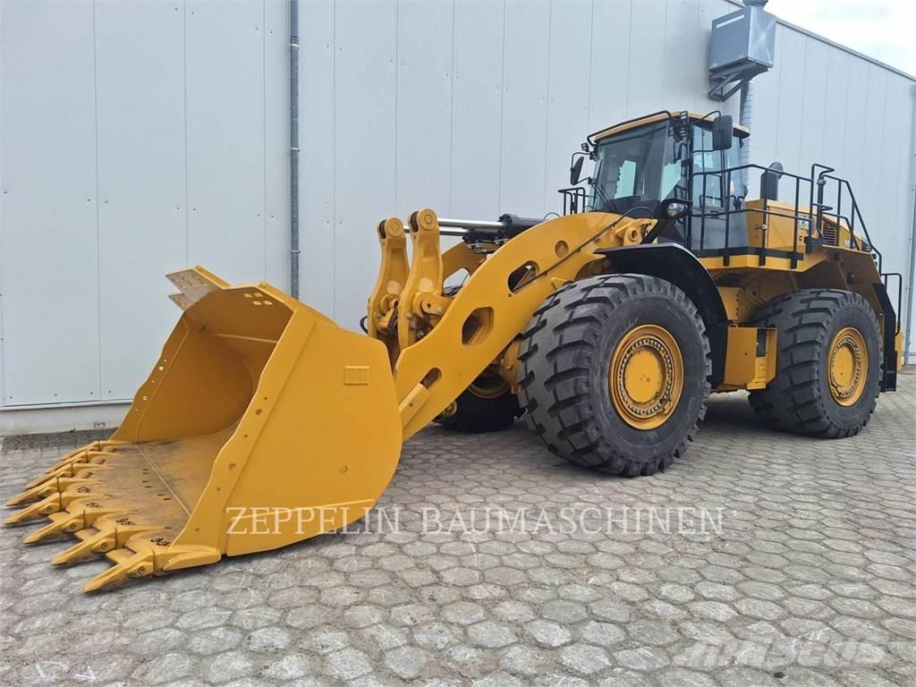 CAT 988GC Gumikerekes homlokrakodók