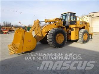 CAT 988H Gumikerekes homlokrakodók