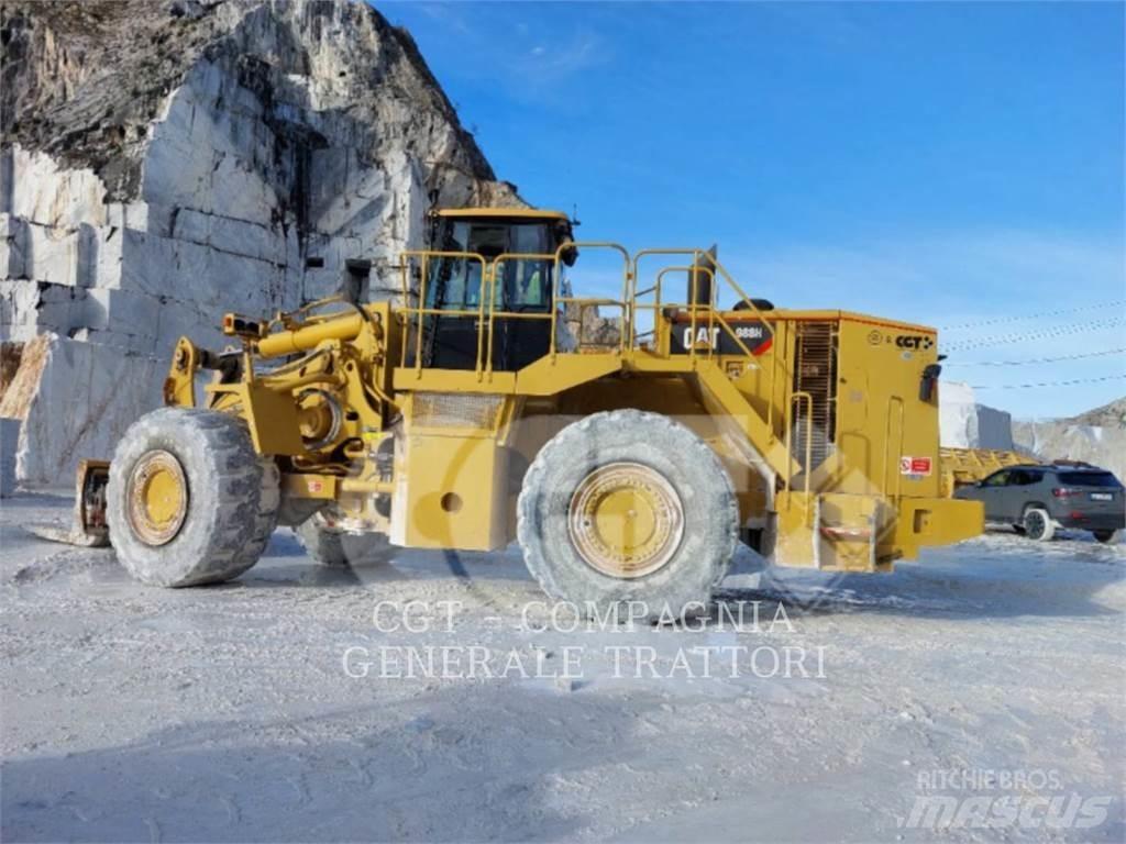 CAT 988H Gumikerekes homlokrakodók