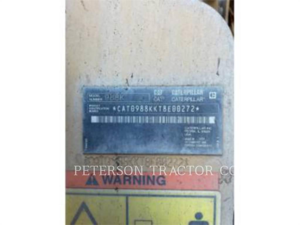 CAT 988K Gumikerekes homlokrakodók