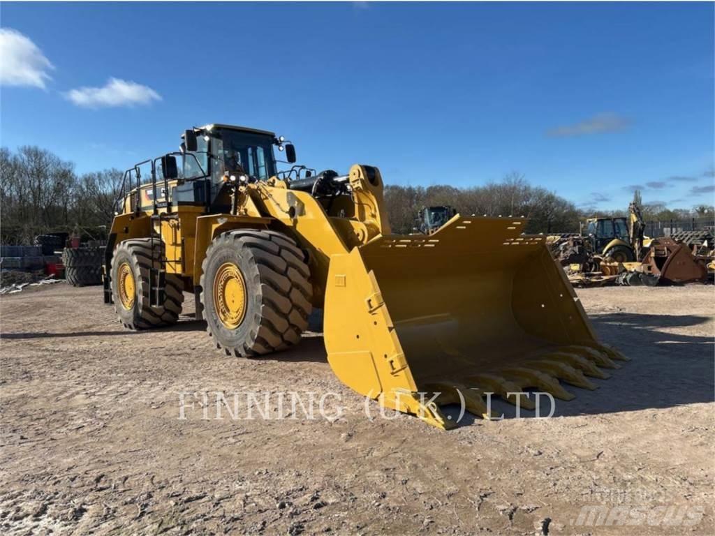 CAT 988K Gumikerekes homlokrakodók