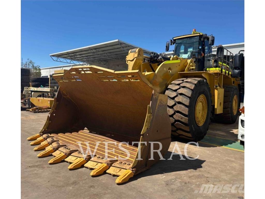 CAT 988K Gumikerekes homlokrakodók