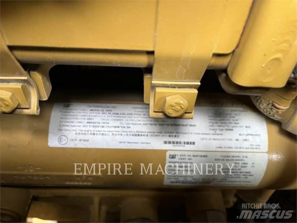 CAT 988K XE HL Gumikerekes homlokrakodók