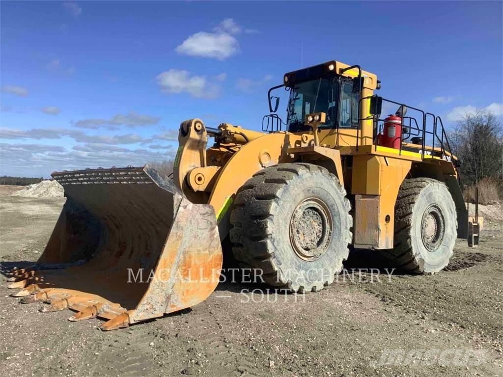 CAT 990 Gumikerekes homlokrakodók