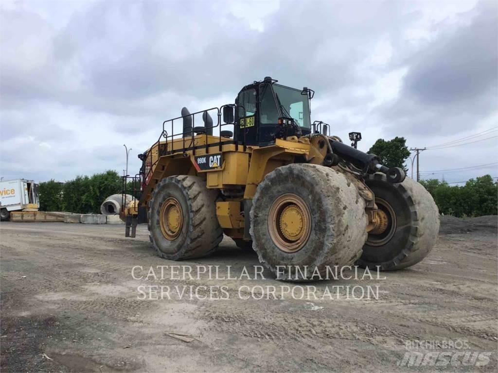 CAT 990K Gumikerekes homlokrakodók