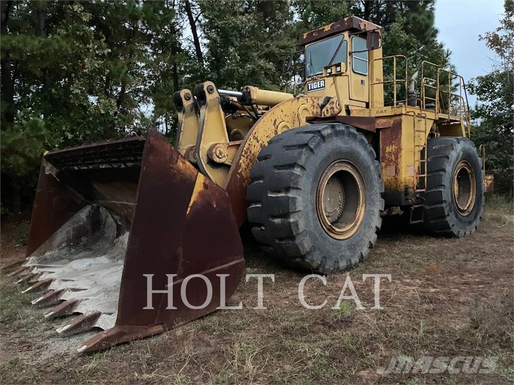 CAT 992C Gumikerekes homlokrakodók