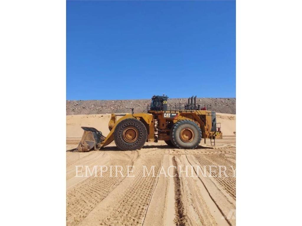 CAT 994H Gumikerekes homlokrakodók