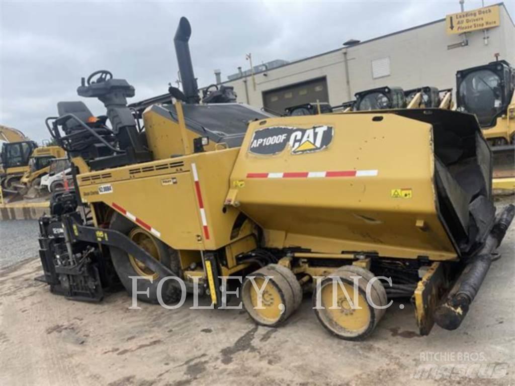 CAT AP1000F Aszfalt terítõ gépek