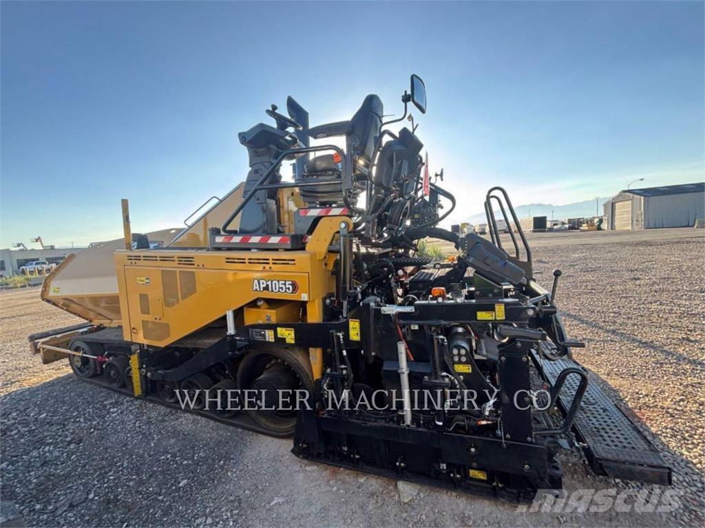 CAT AP1055 Aszfalt terítõ gépek