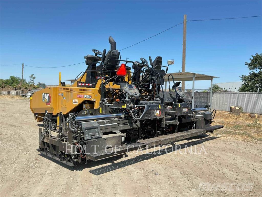 CAT AP1055 Aszfalt terítõ gépek