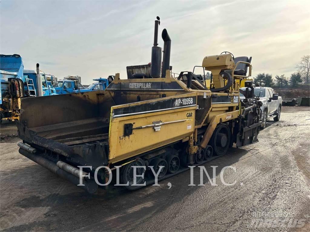 CAT AP1055B Aszfalt terítõ gépek