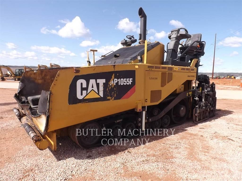 CAT AP1055F Aszfalt terítõ gépek