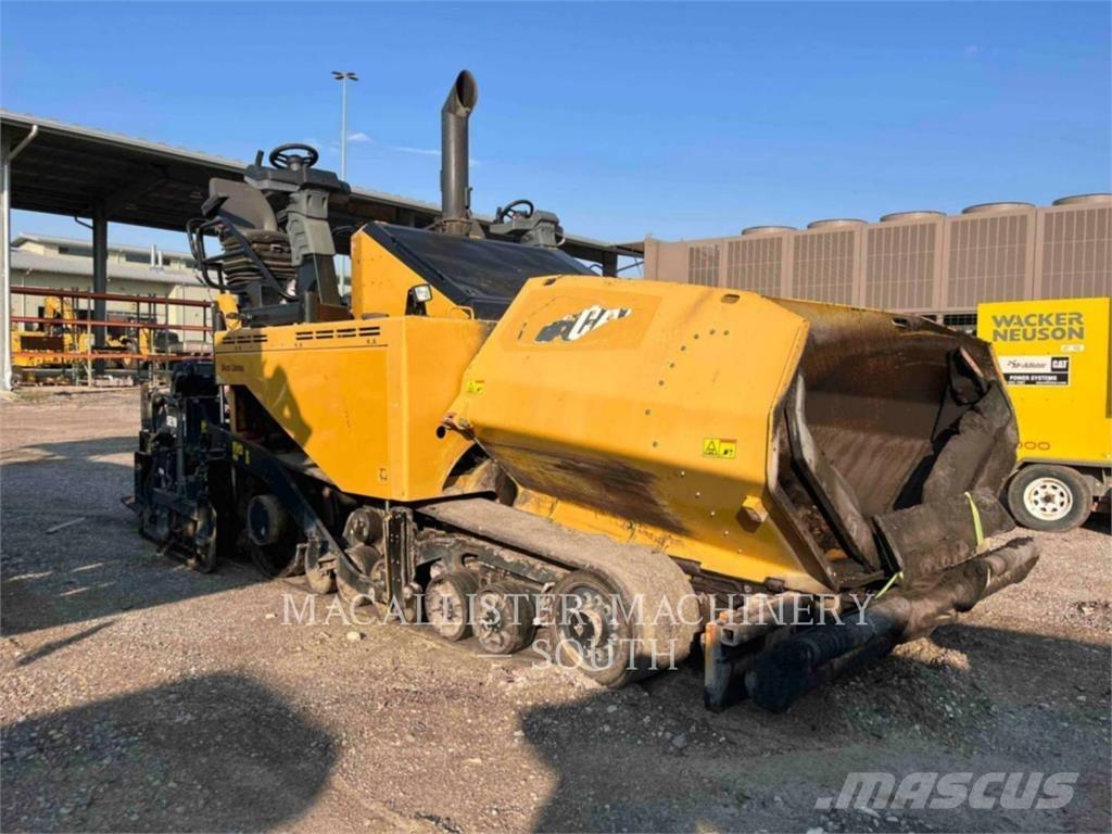 CAT AP1055F Aszfalt terítõ gépek