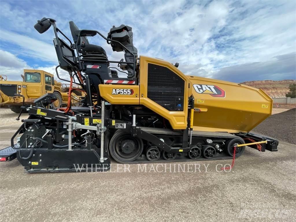 CAT AP555 Aszfalt terítõ gépek